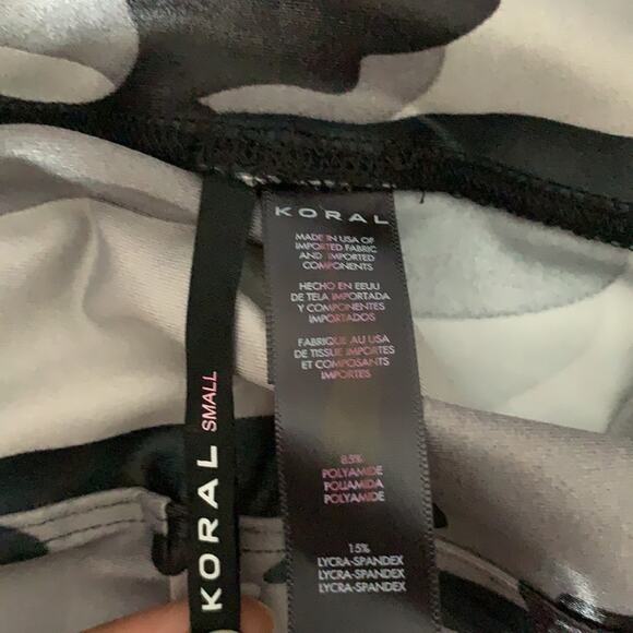 Koral Lustrous High Rise Legging- Lead Camouflage-S - Picture 7 of 8